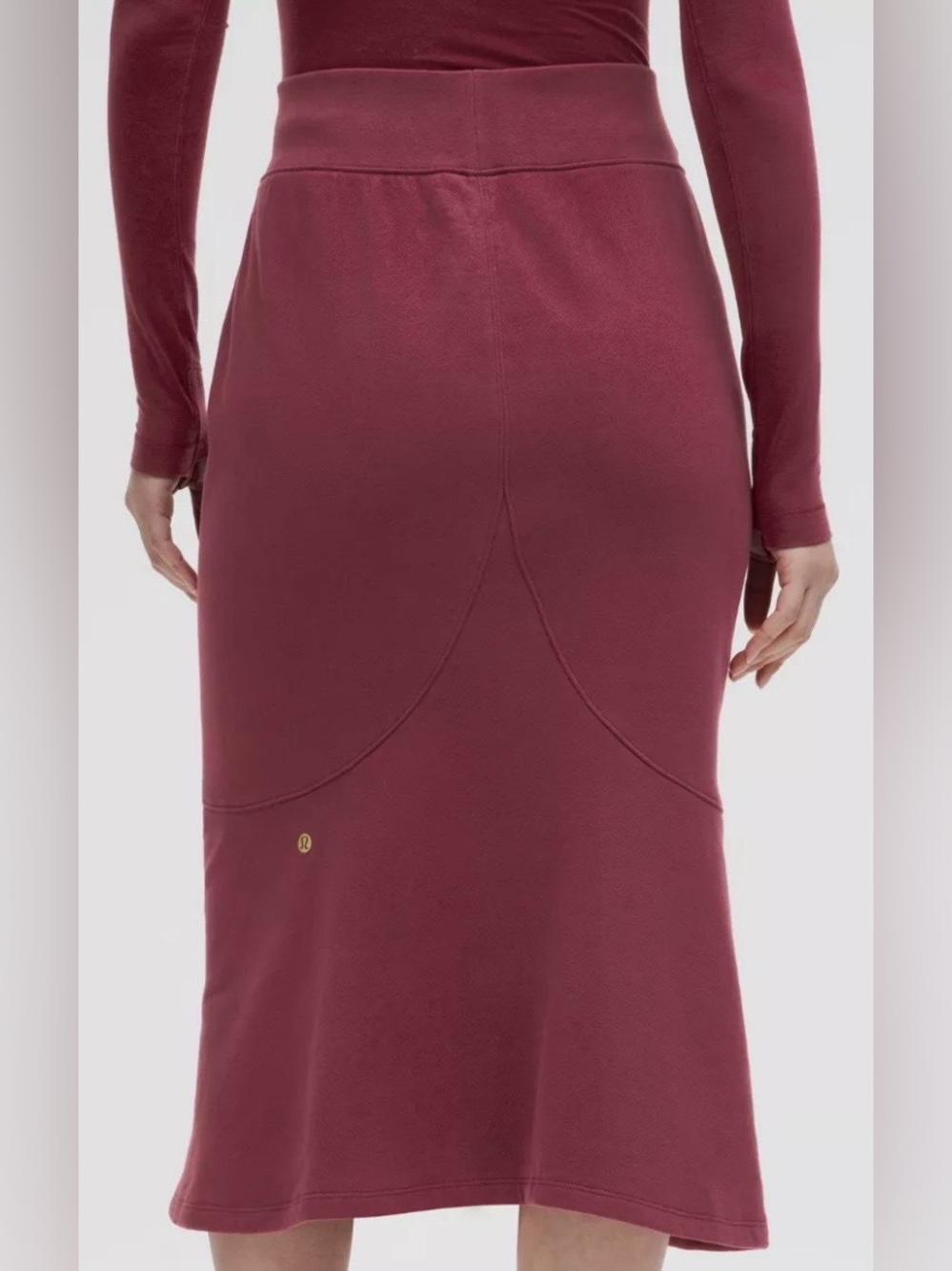 lululemon athletica Midi Skirt in Burgundy Size Small